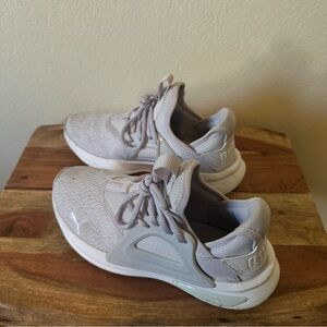 Puma Women's Athletic Shoes in Lavender